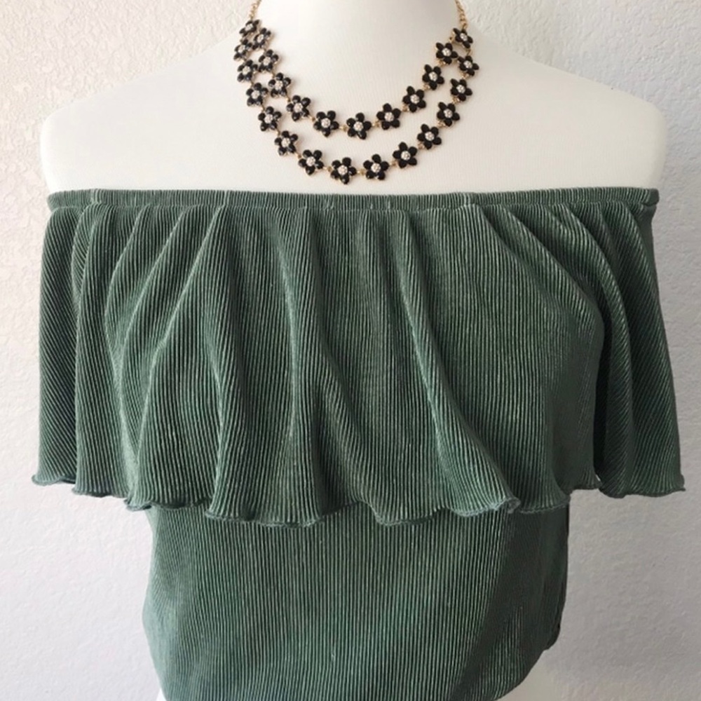 Off shoulder beautiful green off shoulder top
